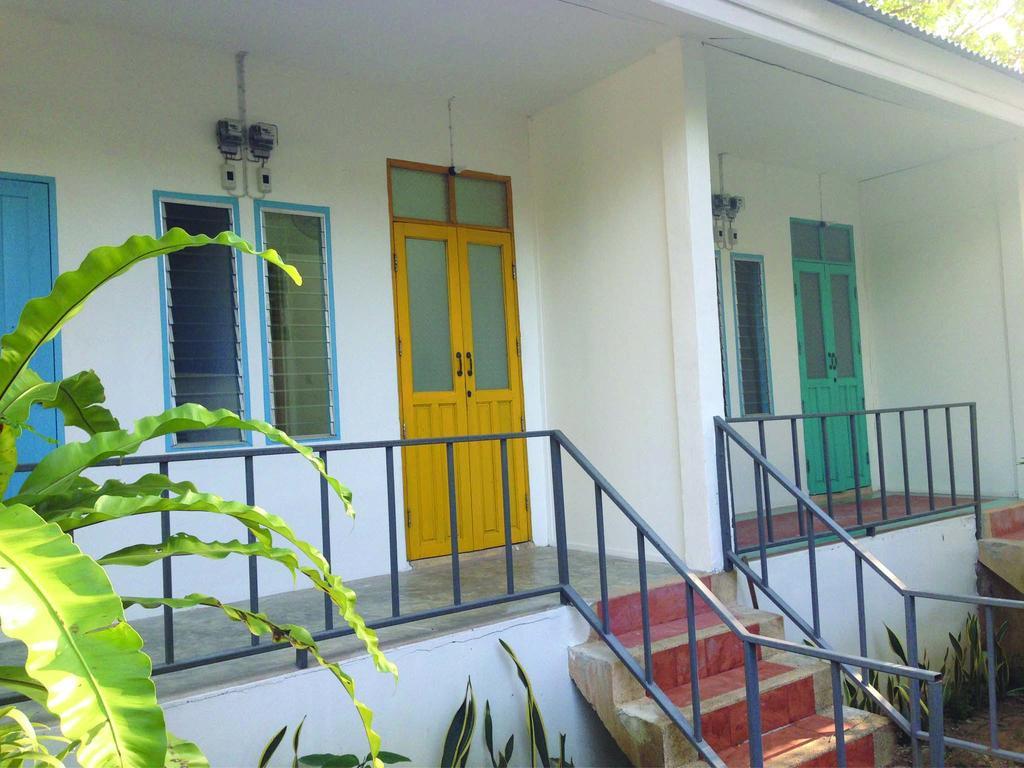 Sleepyowl Hostel Ban Bang Bao  Exterior photo