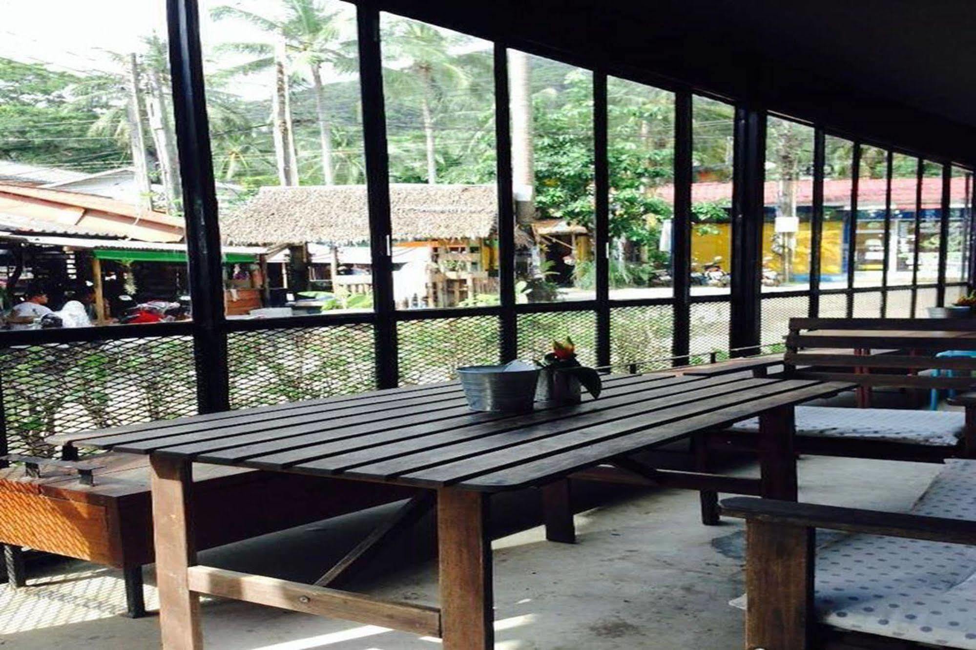 Sleepyowl Hostel Ban Bang Bao  Exterior photo