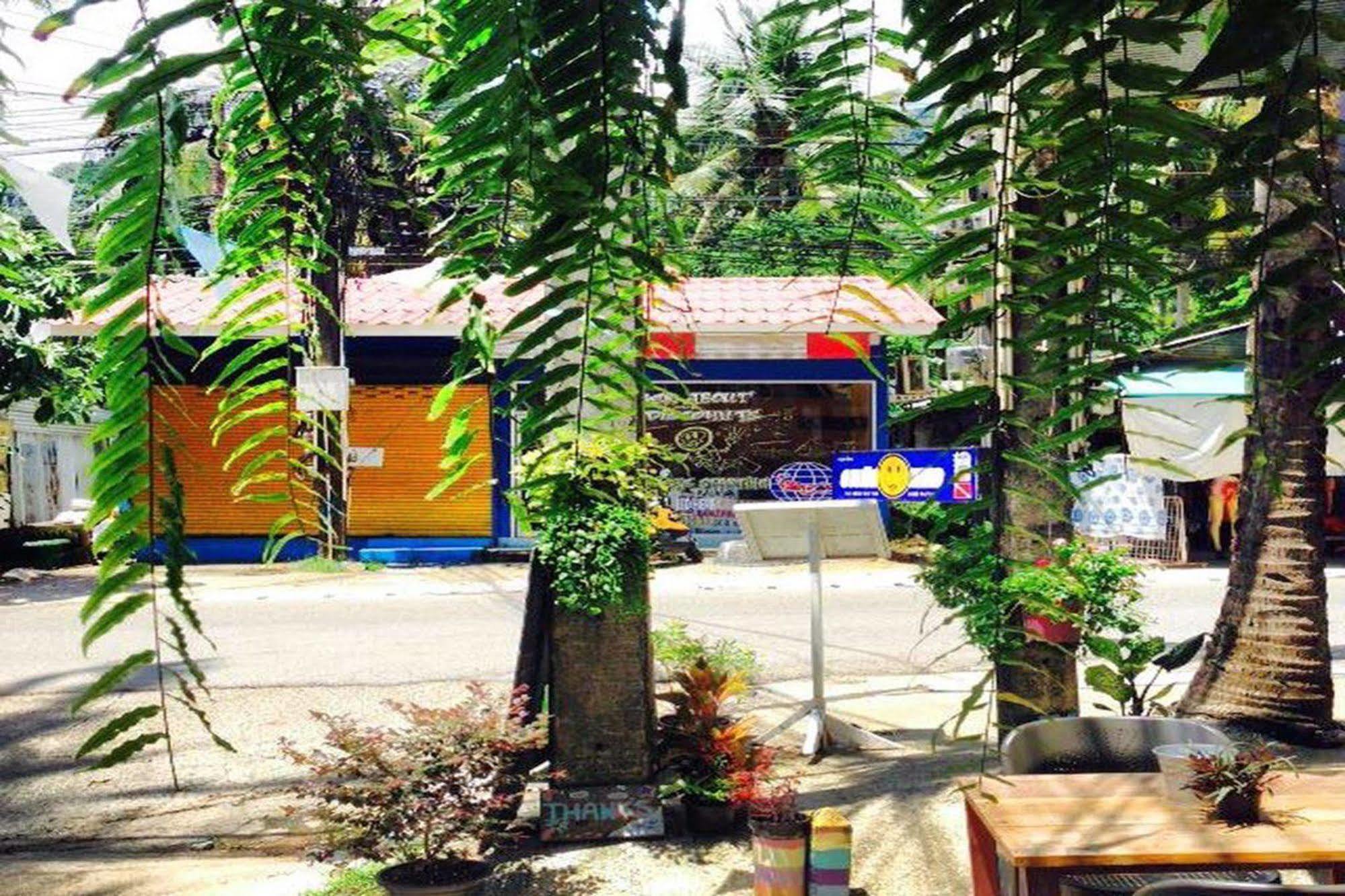 Sleepyowl Hostel Ban Bang Bao  Exterior photo